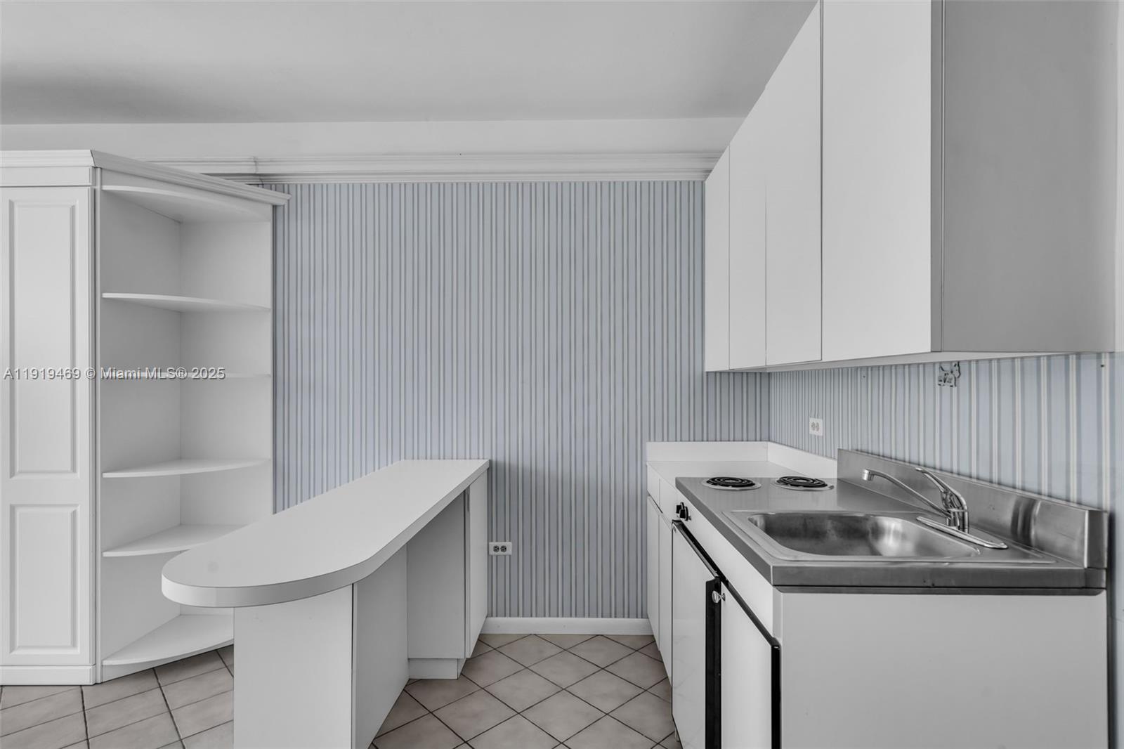 200 Ocean Ln Dr #407-GR09 Key Biscayne, FL 33149