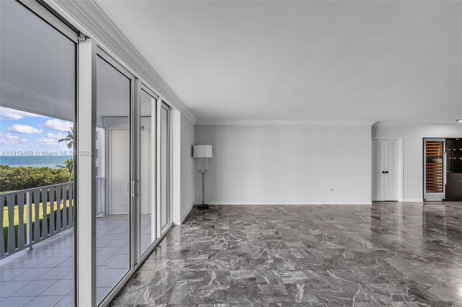 200 Ocean Ln Dr #407-GR09 Key Biscayne, FL 33149