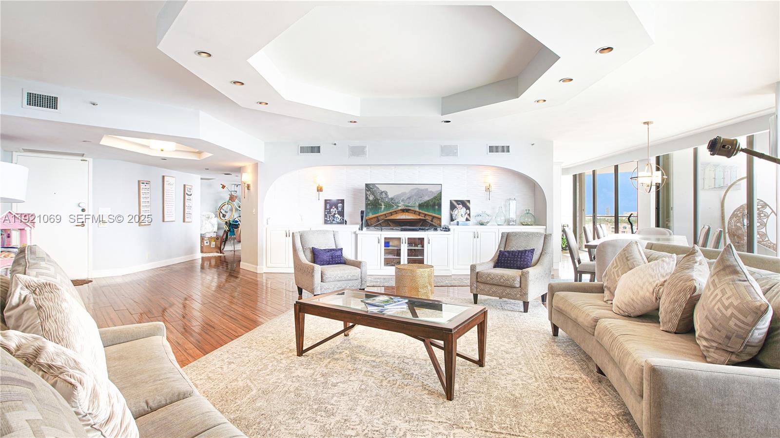 19707 Turnberry Way #10AB Aventura, FL 33180