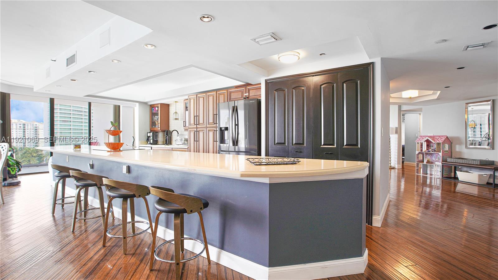 19707 Turnberry Way #10AB Aventura, FL 33180