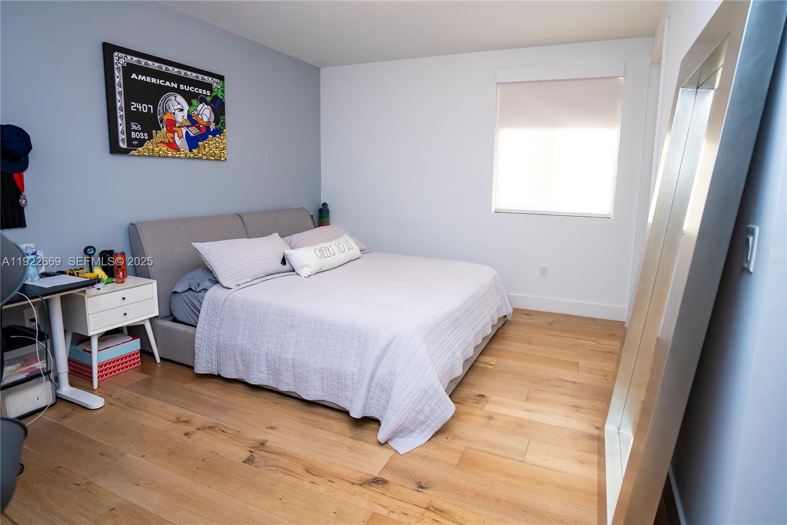 10272 NW 75th Ter Doral, FL 33178