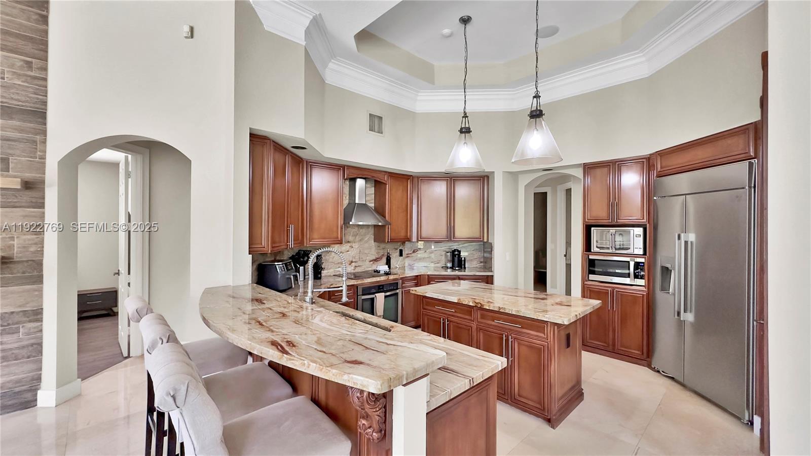 2530 Monterey Ct Weston, FL 33327