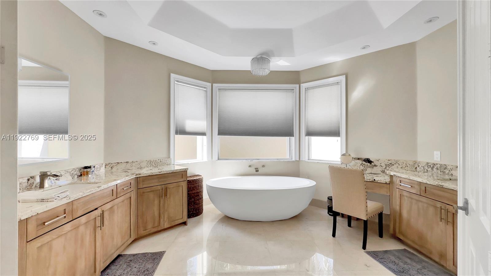 2530 Monterey Ct Weston, FL 33327