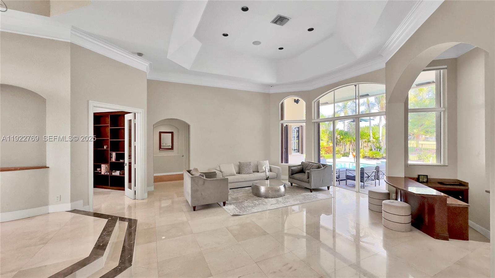 2530 Monterey Ct Weston, FL 33327