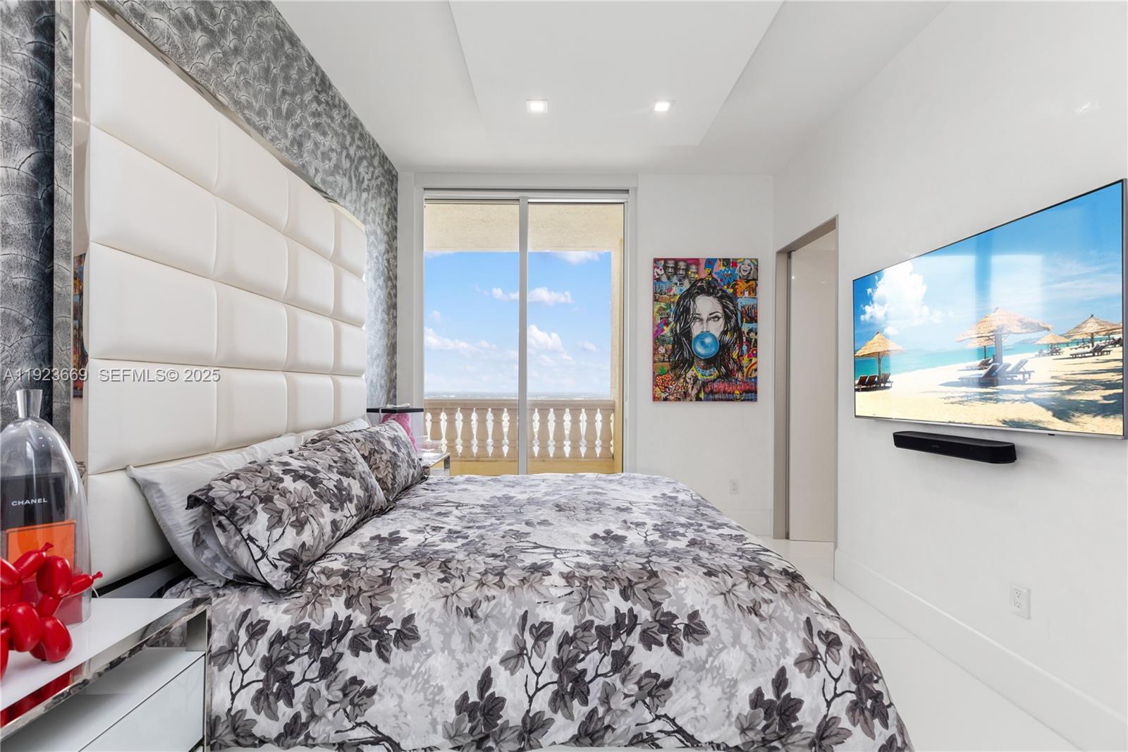 17875 Collins Ave #PH4701 Sunny Isles Beach, FL 33160