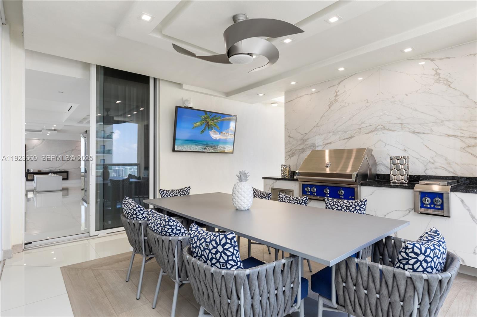 17875 Collins Ave #PH4701 Sunny Isles Beach, FL 33160