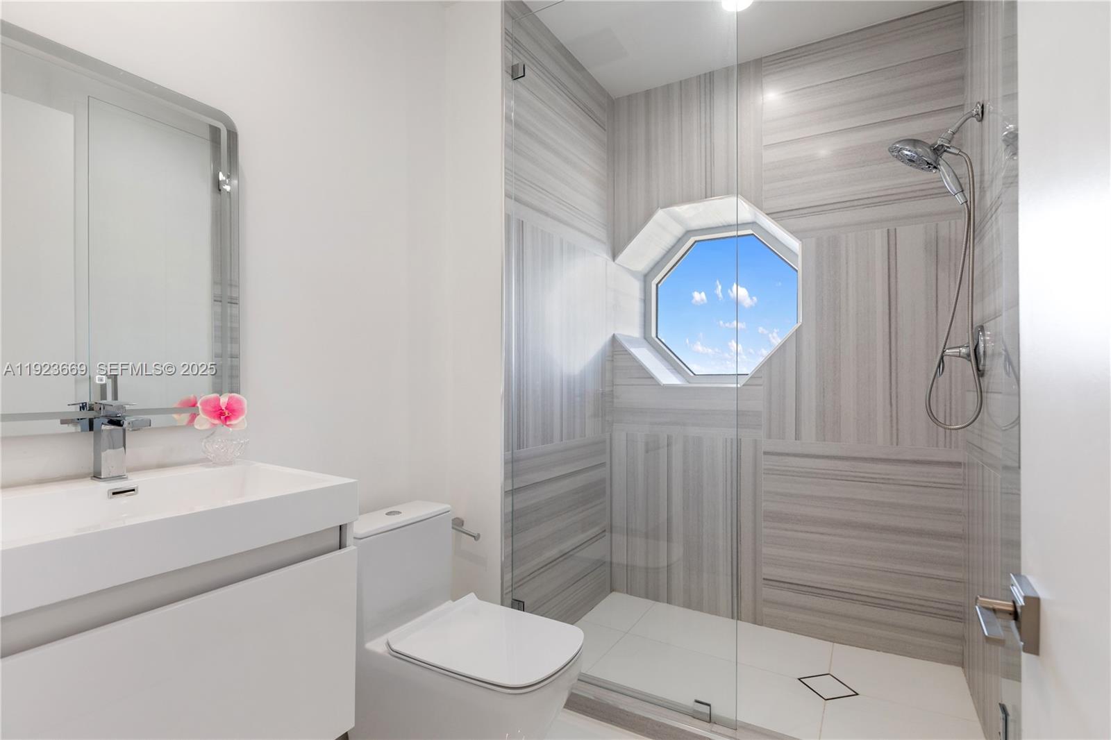 17875 Collins Ave #PH4701 Sunny Isles Beach, FL 33160