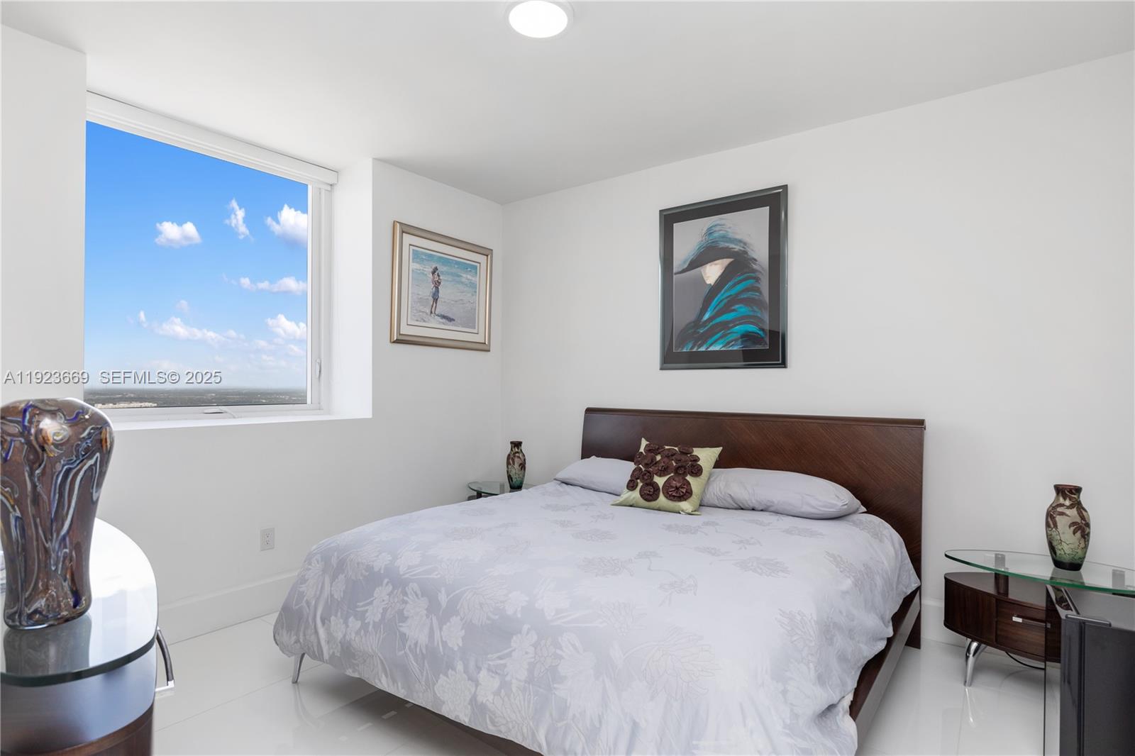 17875 Collins Ave #PH4701 Sunny Isles Beach, FL 33160