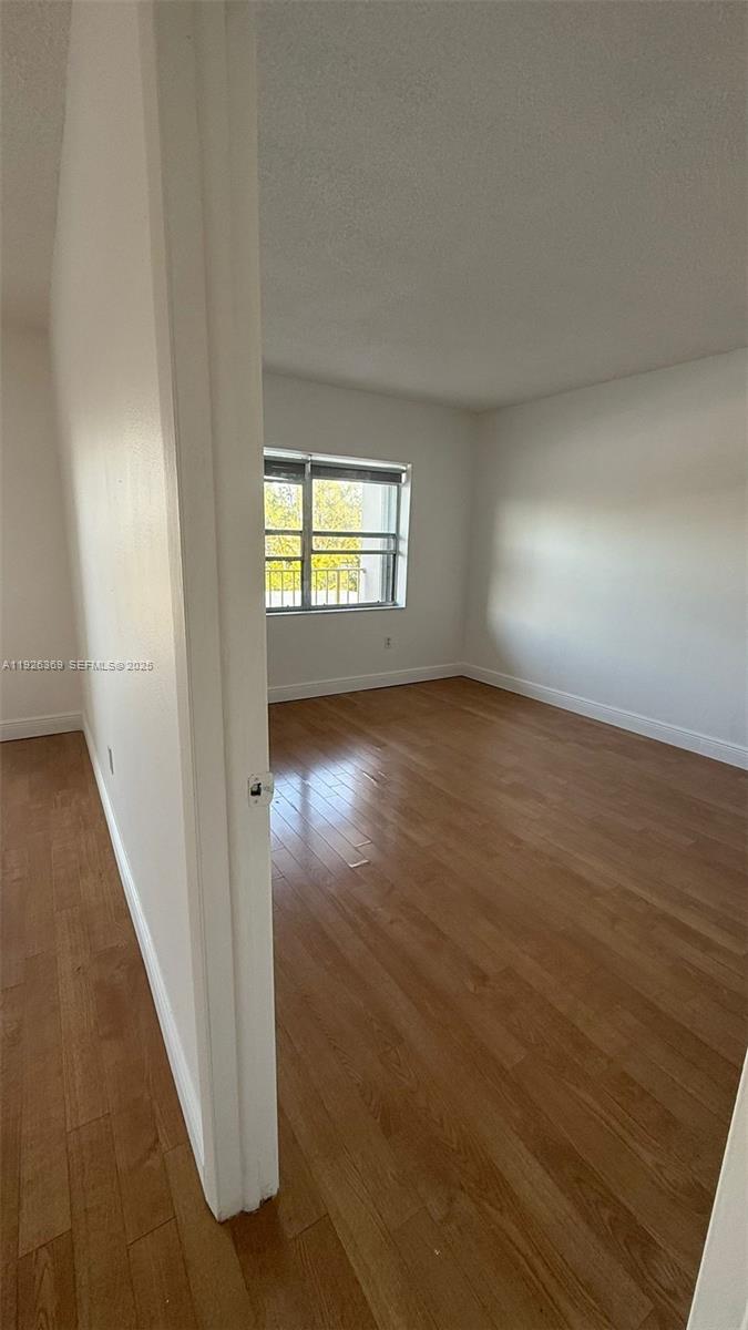 Undisclosed Address Miami Beach, FL 33139