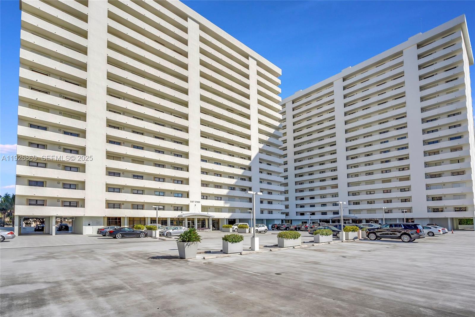 1905 N Ocean Blvd #PHB Fort Lauderdale, FL 33305