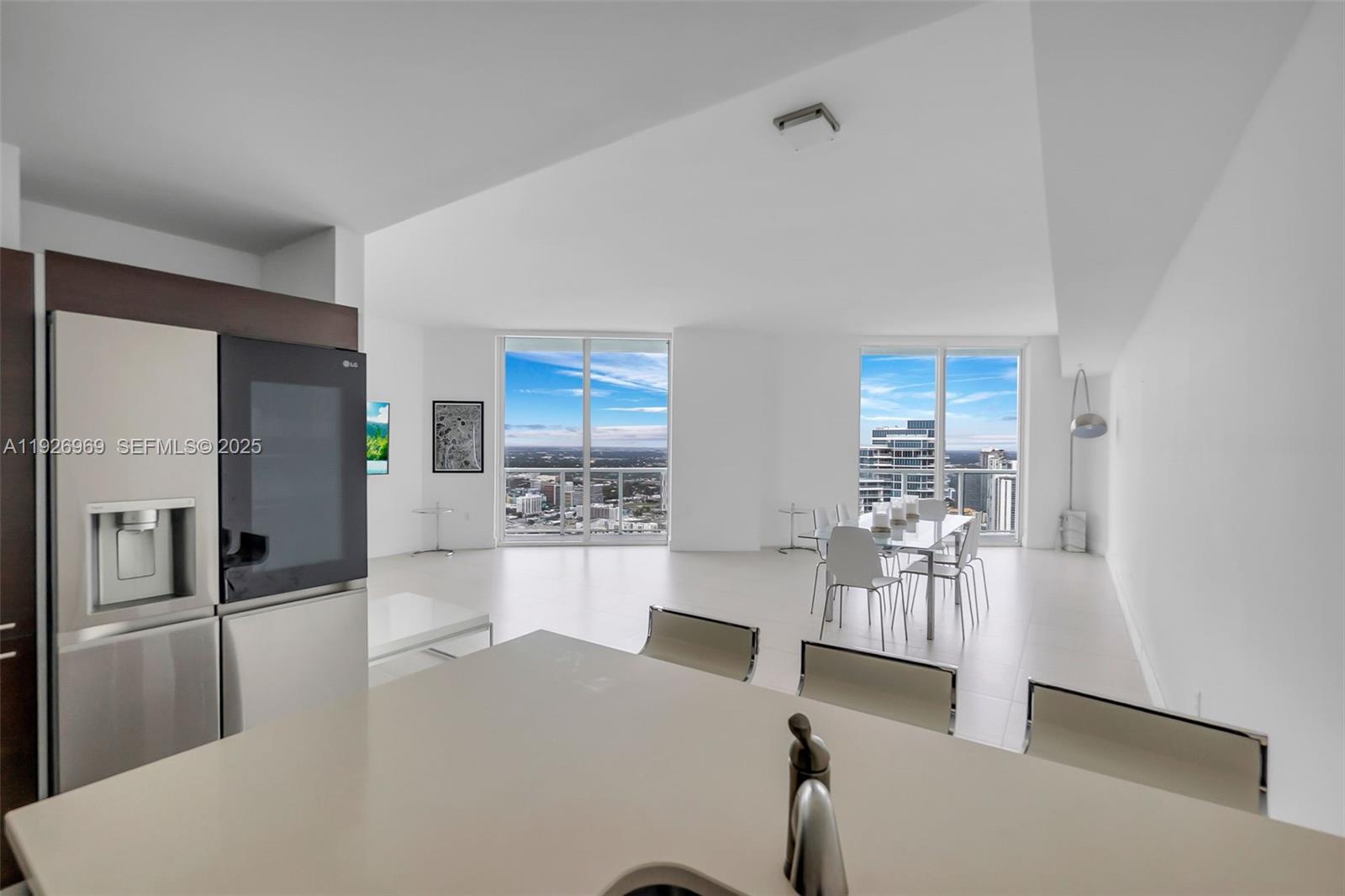 image Quantum On The Bay Condo12