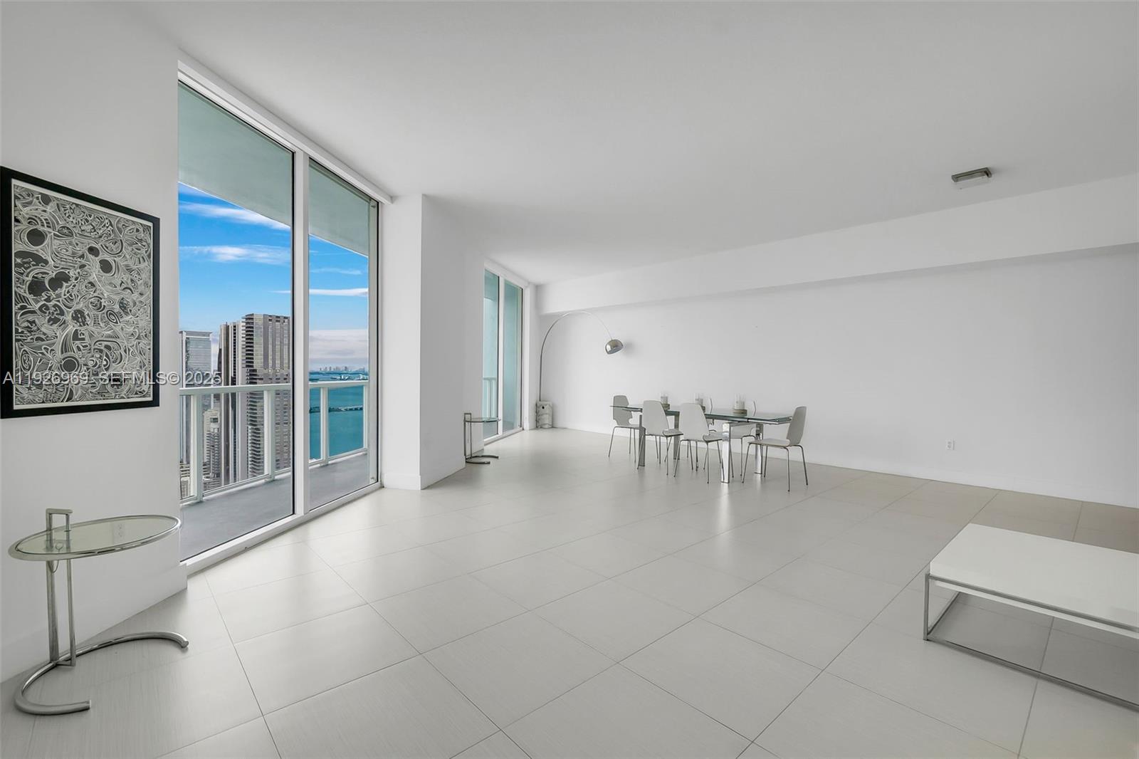 image Quantum On The Bay Condo5