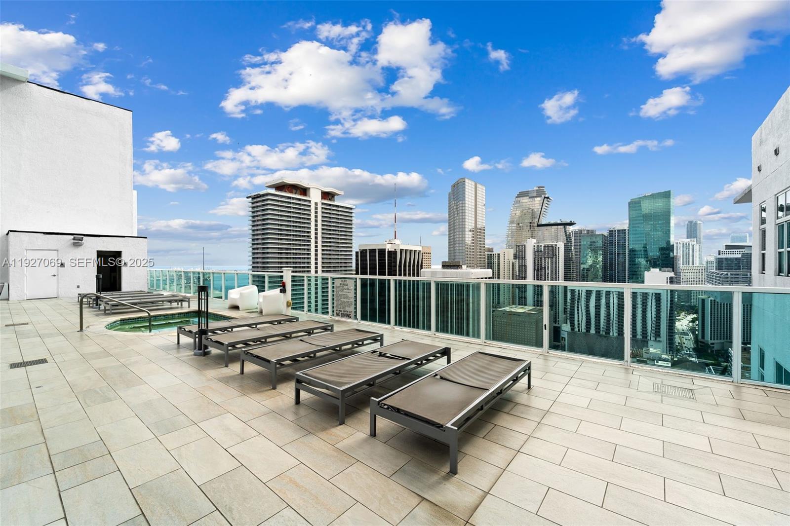 133 NE 2nd Ave #1905 Miami, FL 33132