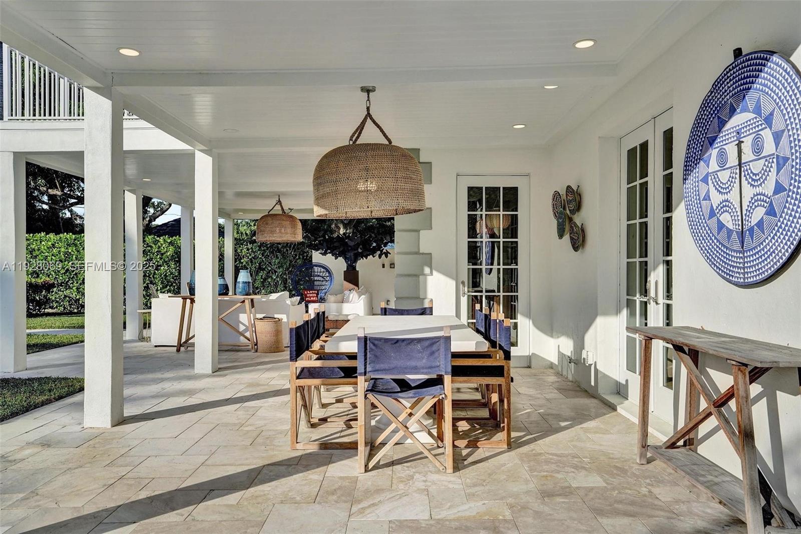 1281 Banyan Rd Boca Raton, FL 33432