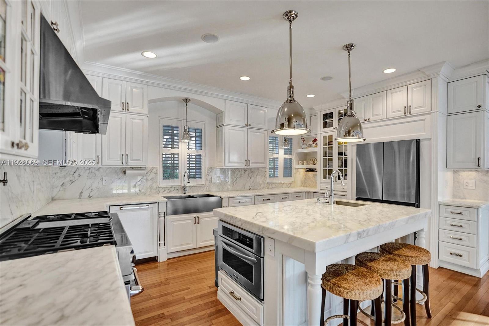 1281 Banyan Rd Boca Raton, FL 33432