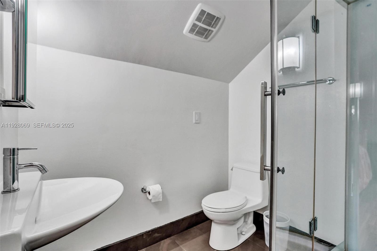 1281 Banyan Rd Boca Raton, FL 33432