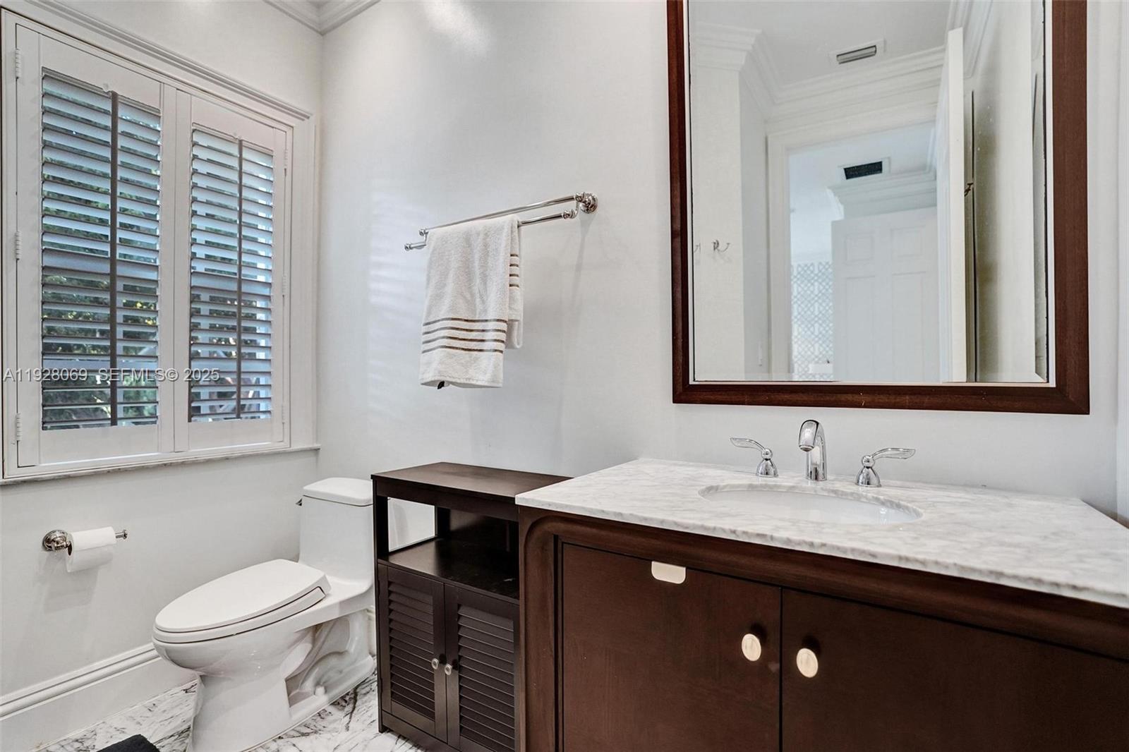 1281 Banyan Rd Boca Raton, FL 33432