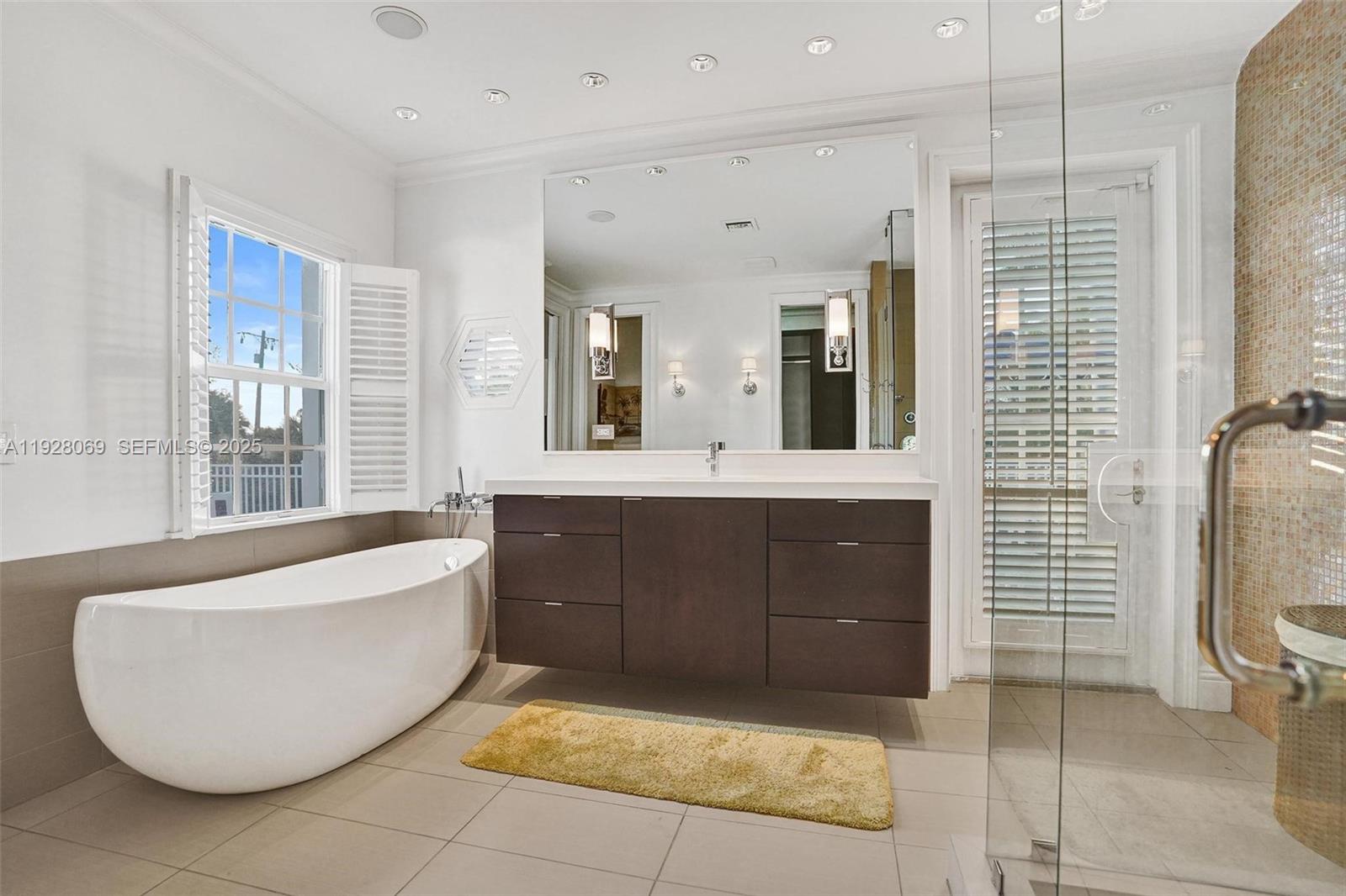 1281 Banyan Rd Boca Raton, FL 33432