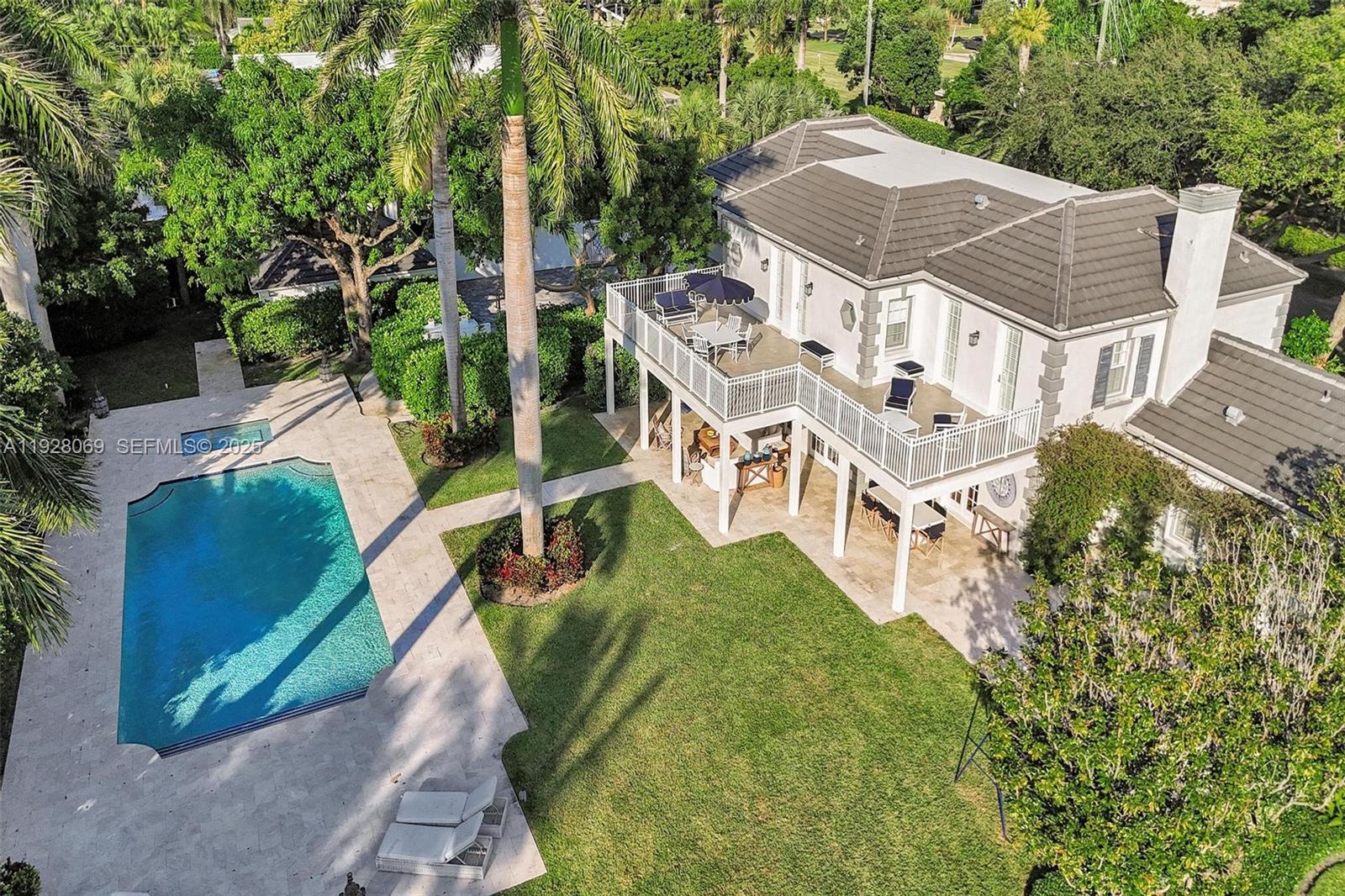 1281 Banyan Rd Boca Raton, FL 33432