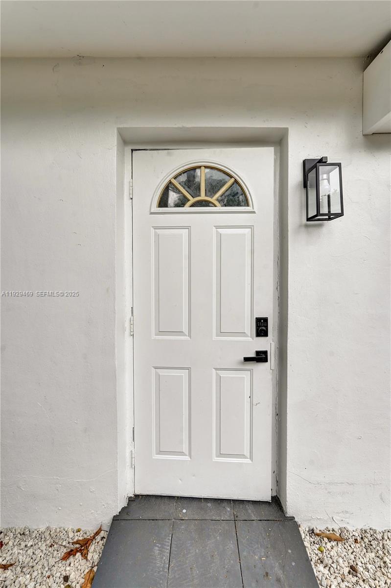 5100 NE 17th Ter Fort Lauderdale, FL 33334