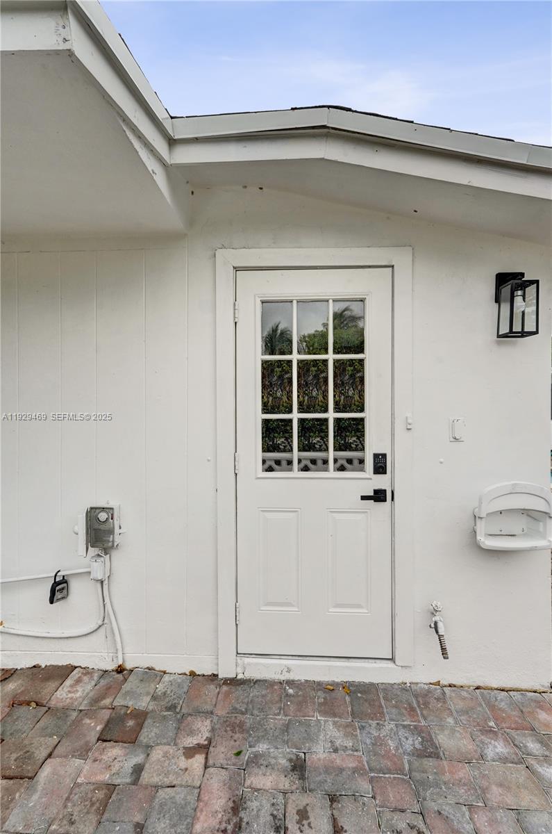 5100 NE 17th Ter Fort Lauderdale, FL 33334