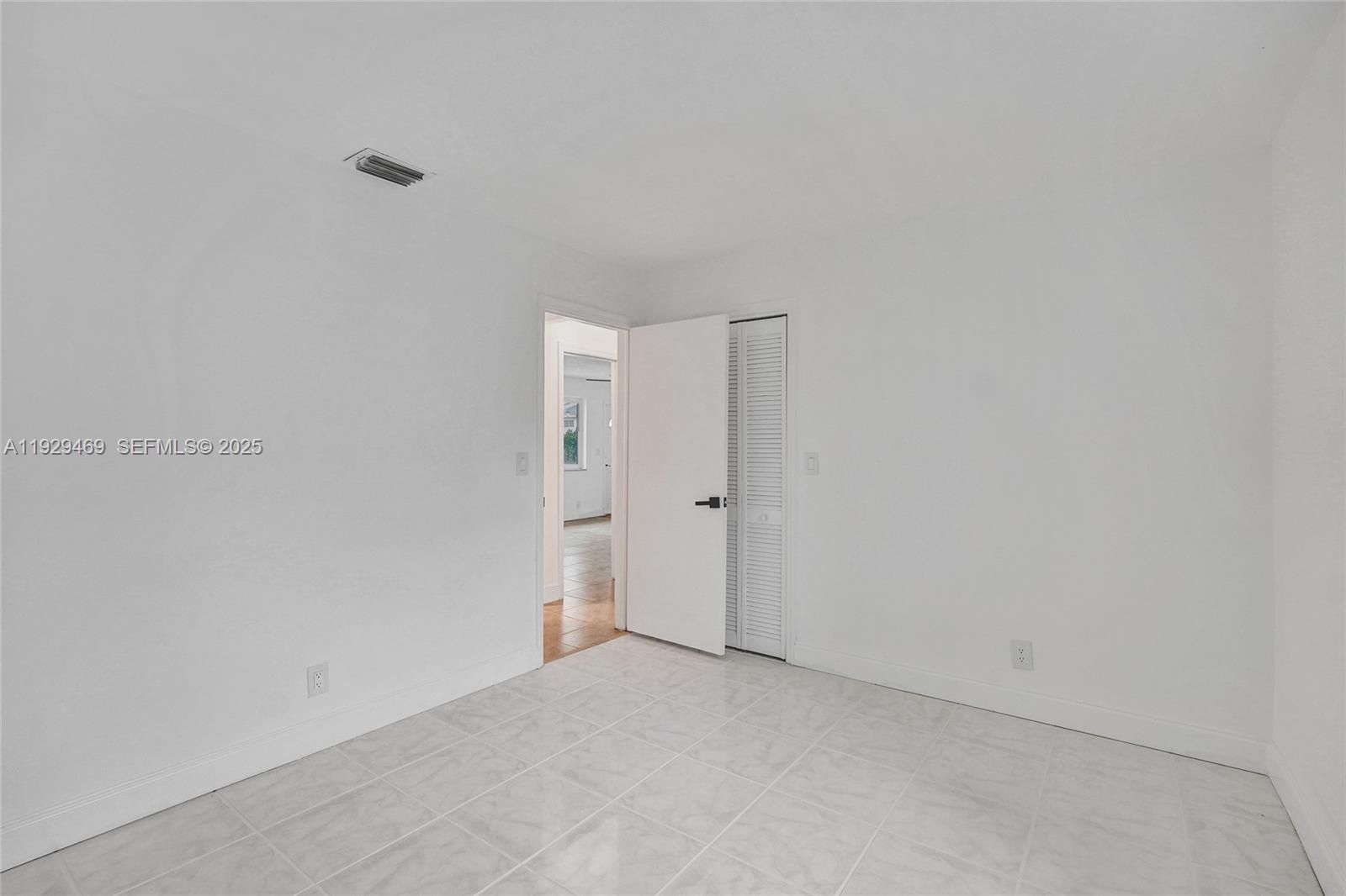 5100 NE 17th Ter Fort Lauderdale, FL 33334