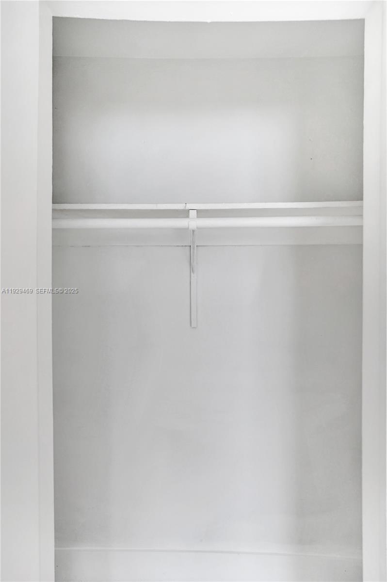 5100 NE 17th Ter Fort Lauderdale, FL 33334