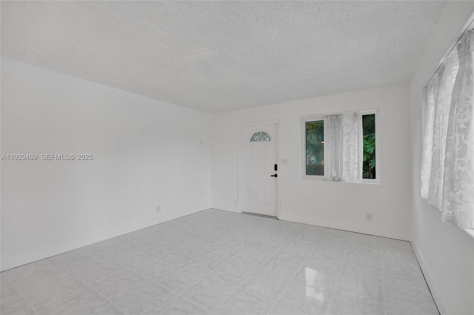 5100 NE 17th Ter Fort Lauderdale, FL 33334
