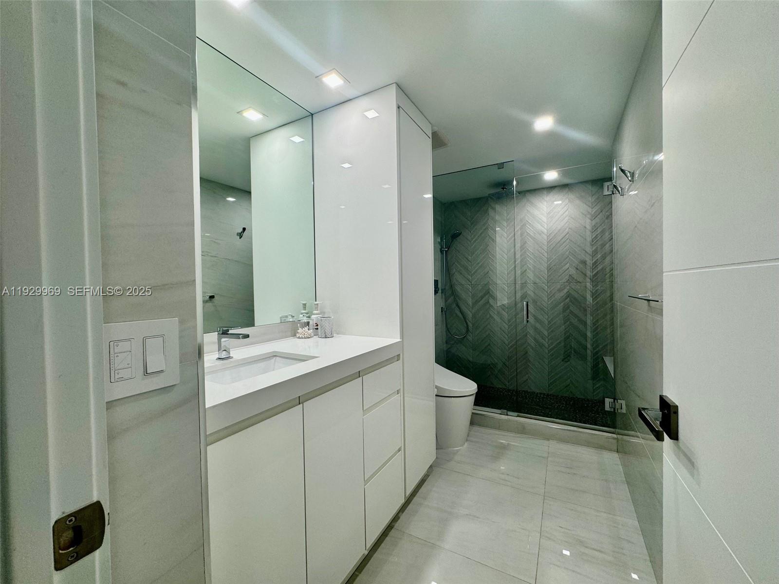 9801 Collins Ave #5U Bal Harbour, FL 33154