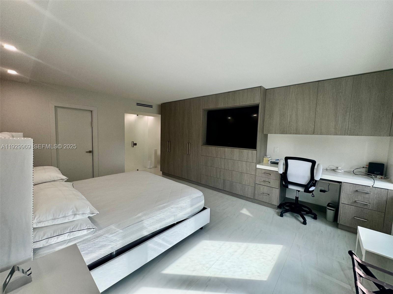 9801 Collins Ave #5U Bal Harbour, FL 33154