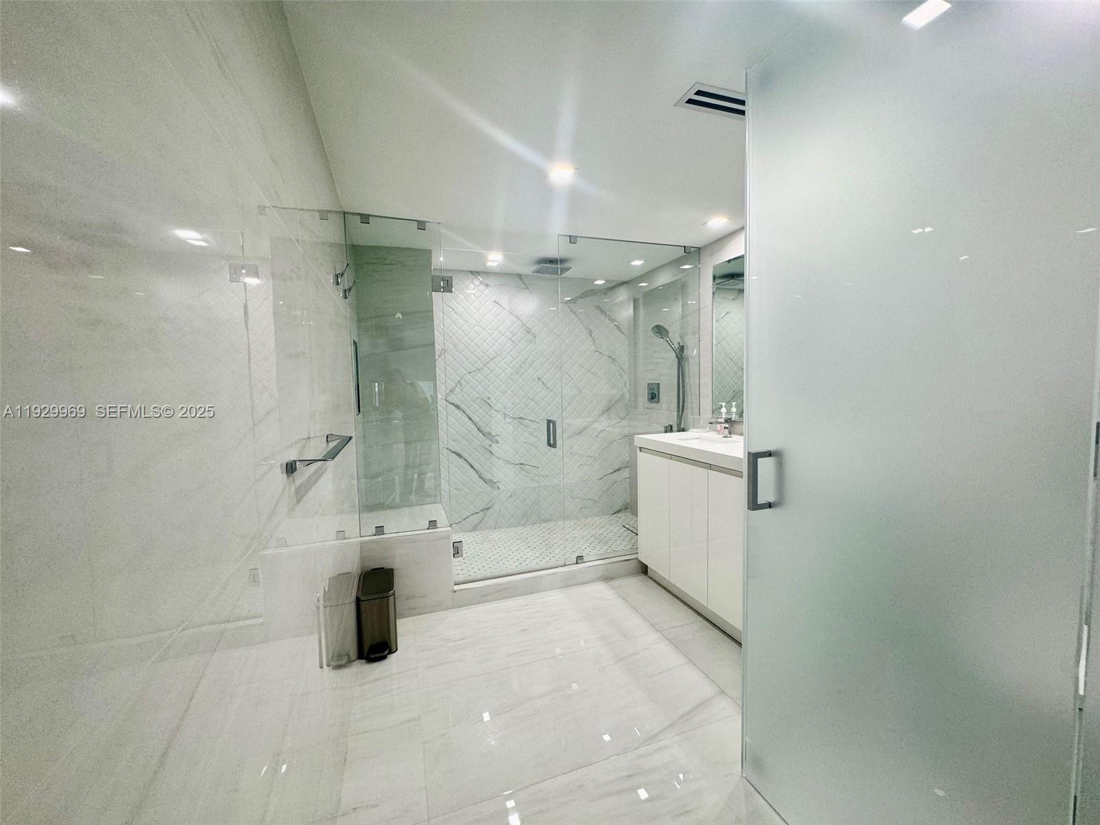 9801 Collins Ave #5U Bal Harbour, FL 33154
