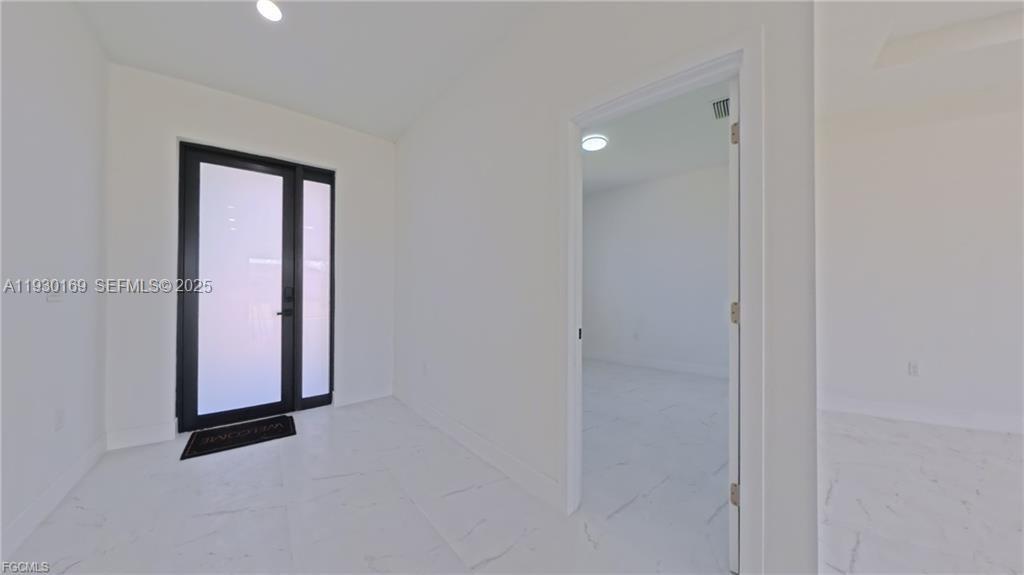 2809 18th St W Lehigh Acres, FL 33971