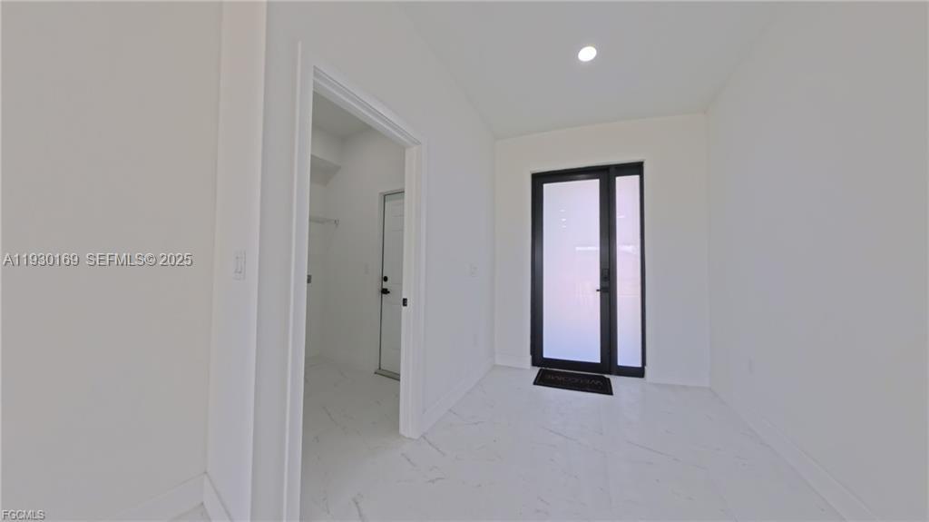 2809 18th St W Lehigh Acres, FL 33971