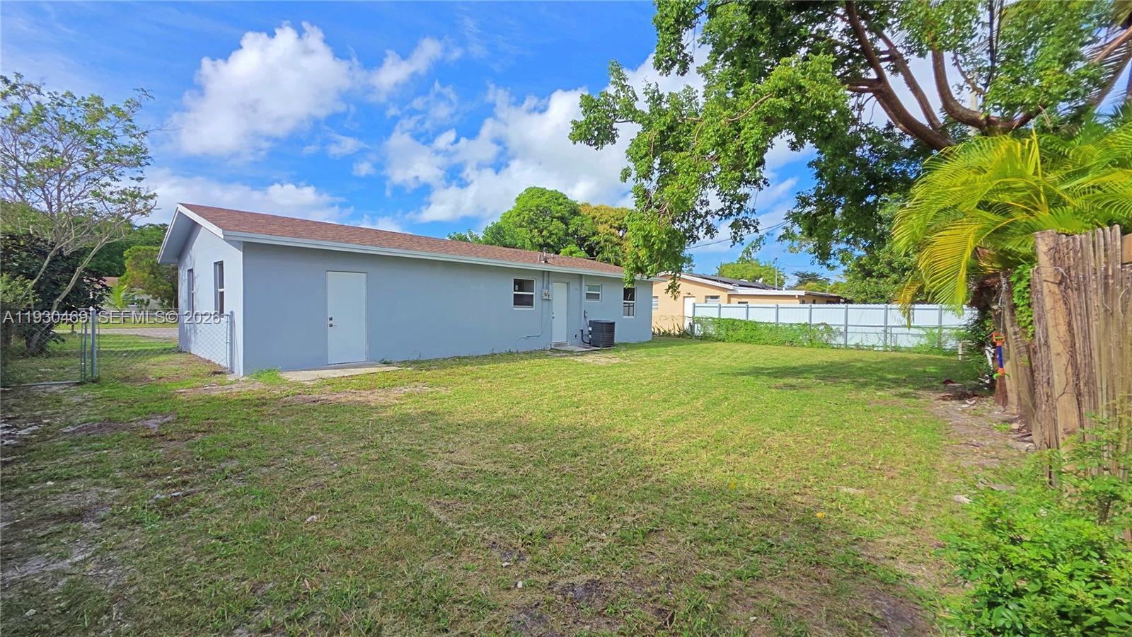 1700 N Cypress Rd Pompano Beach, FL 33060