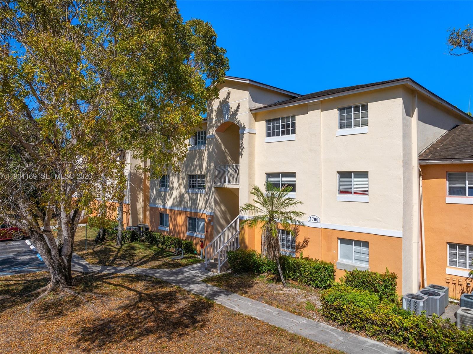 3700 N 56th Ave #1012