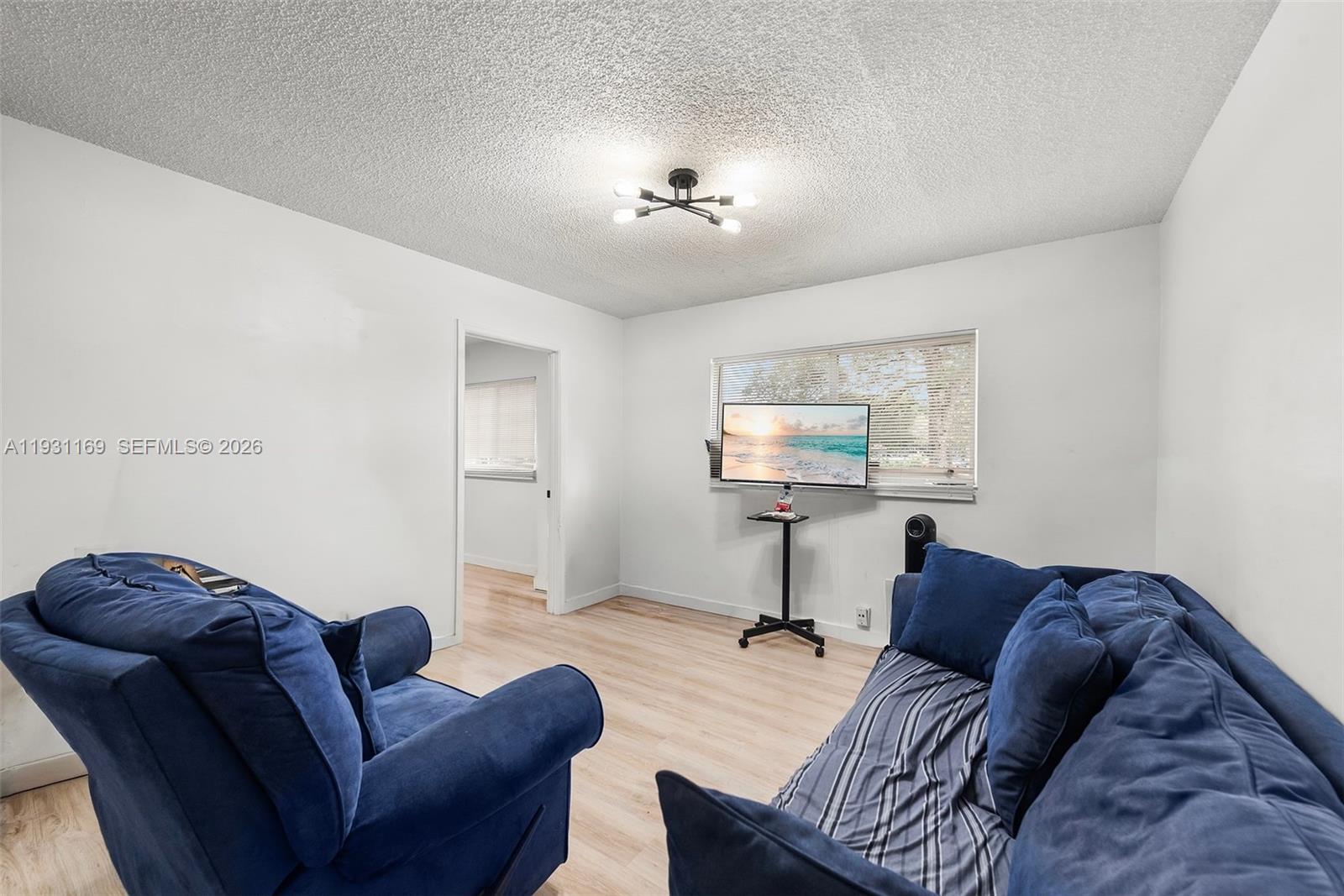 3700 N 56th Ave #1012 Hollywood, FL 33021