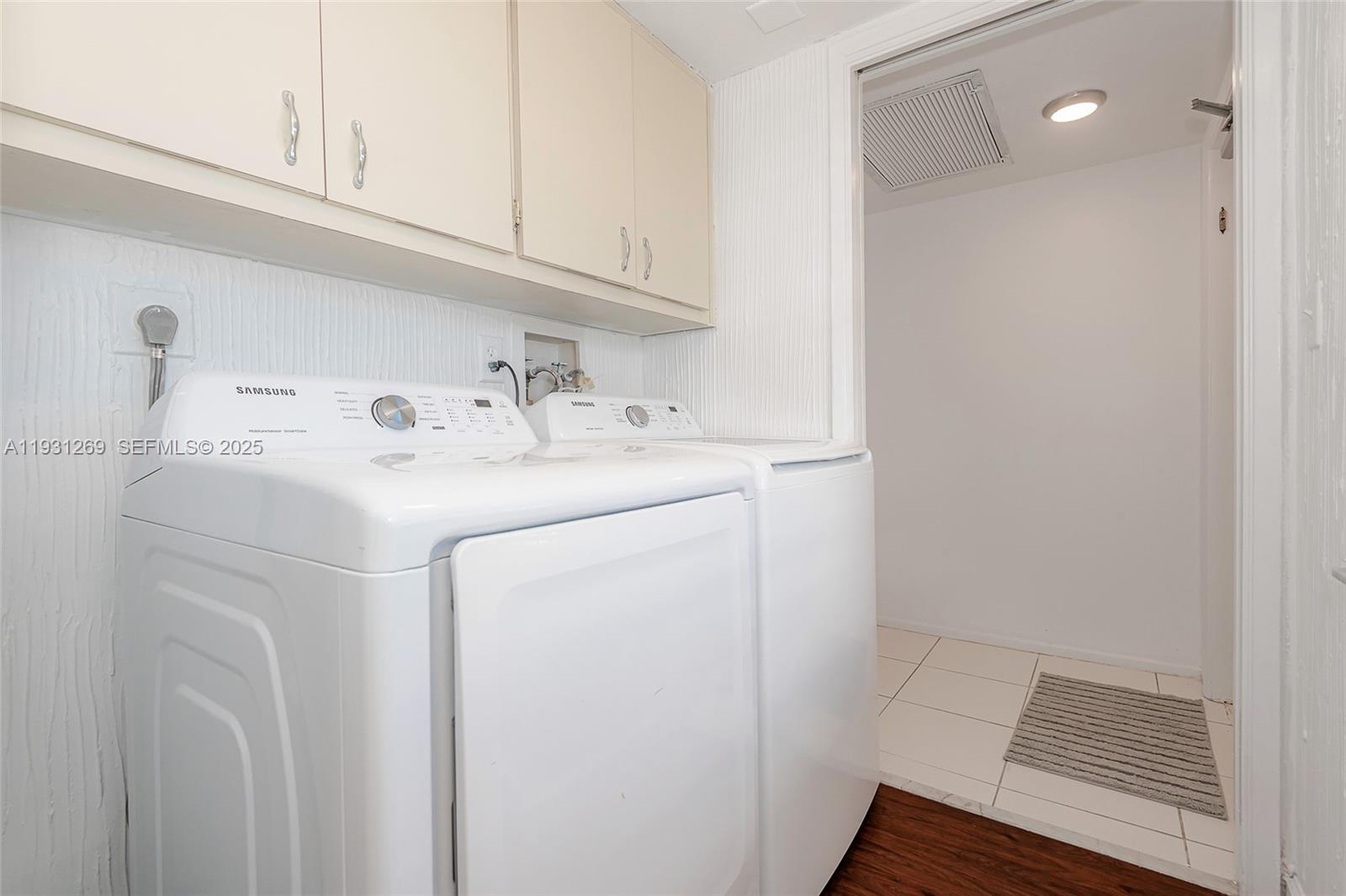 625 Oaks Dr #503 Pompano Beach, FL 33069