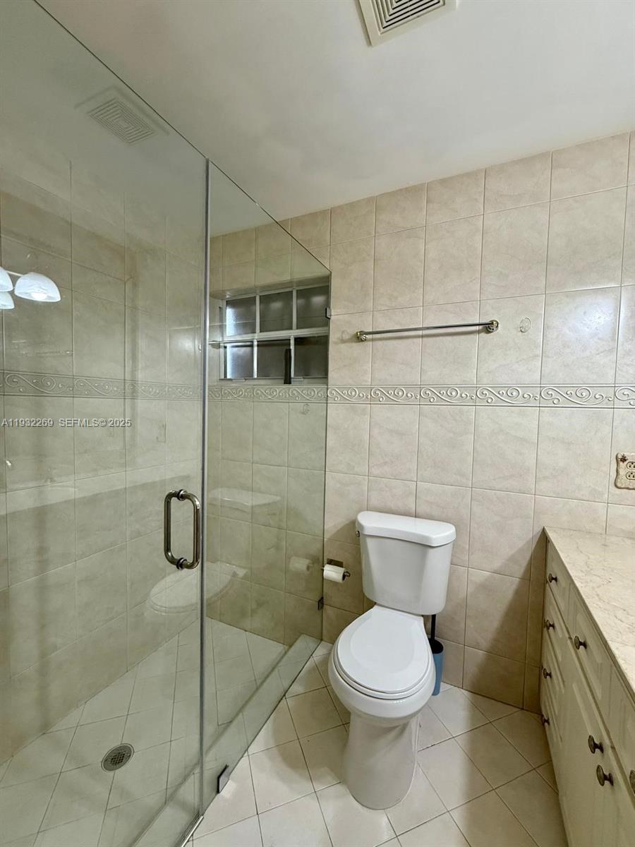 Undisclosed Address Miami, FL 33177