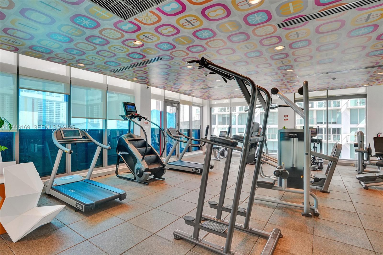 31 SE 6th St #805 Miami, FL 33131