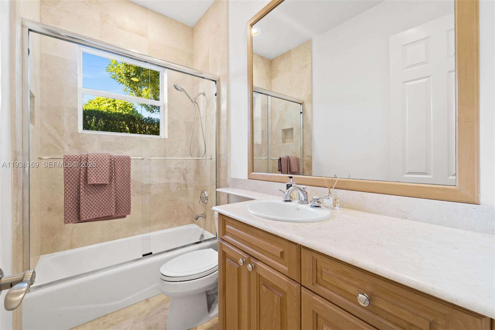 1490 Cleveland Rd Miami Beach, FL 33141