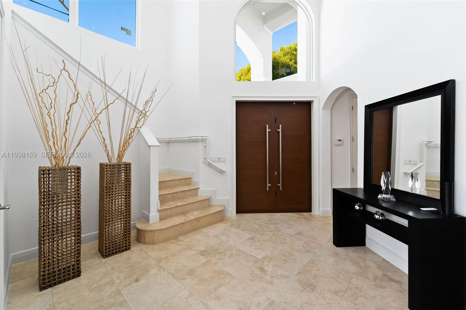 1490 Cleveland Rd Miami Beach, FL 33141