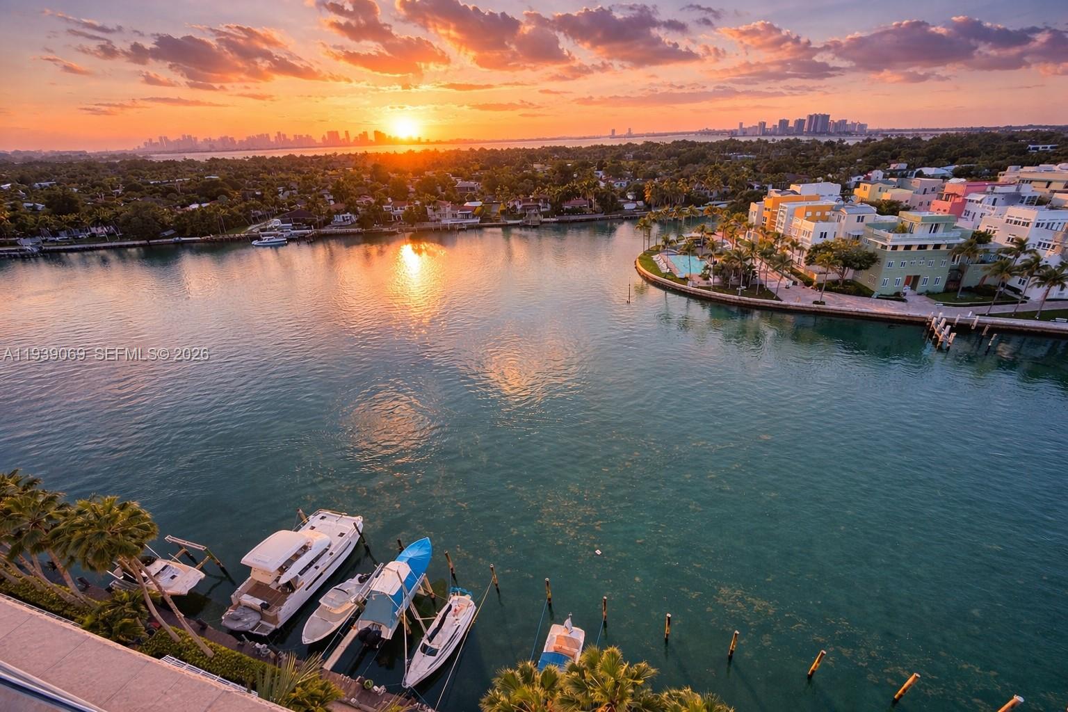 5900 Collins Ave #1405 Miami Beach, FL 33140