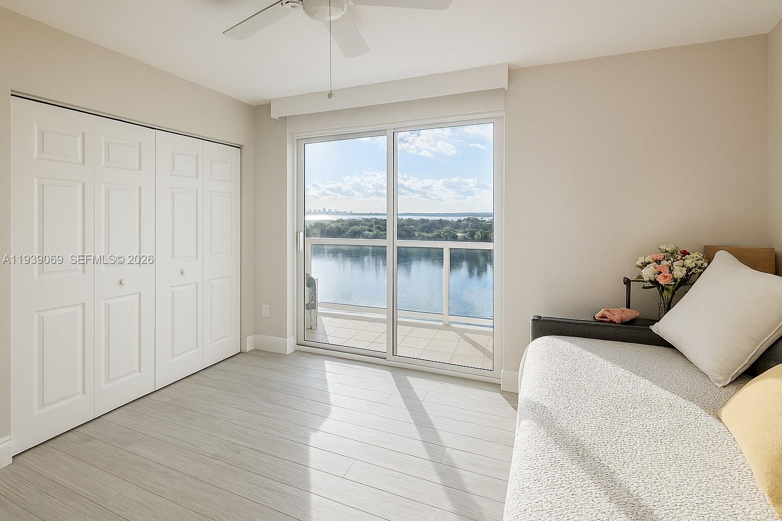 5900 Collins Ave #1405 Miami Beach, FL 33140