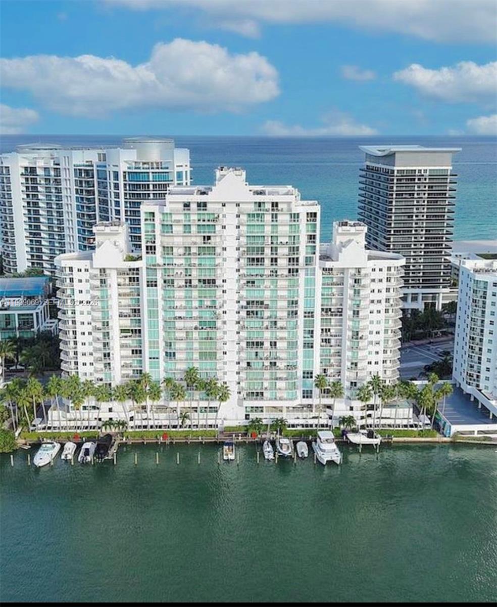 5900 Collins Ave #1405 Miami Beach, FL 33140