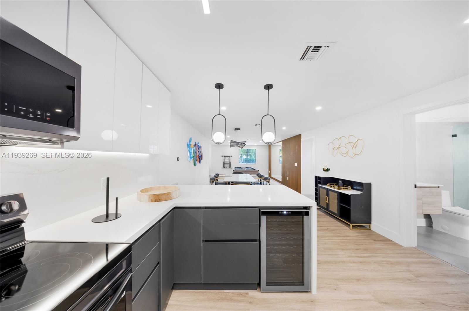 111 NW 53rd St Miami, FL 33127