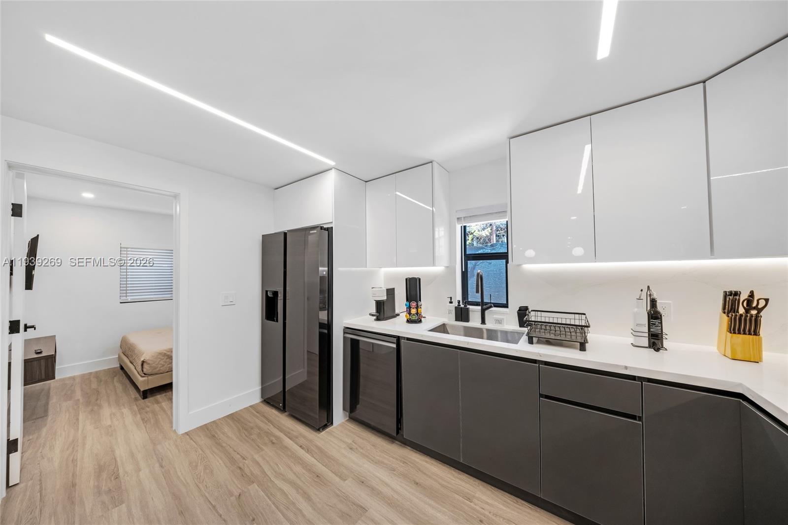 111 NW 53rd St Miami, FL 33127