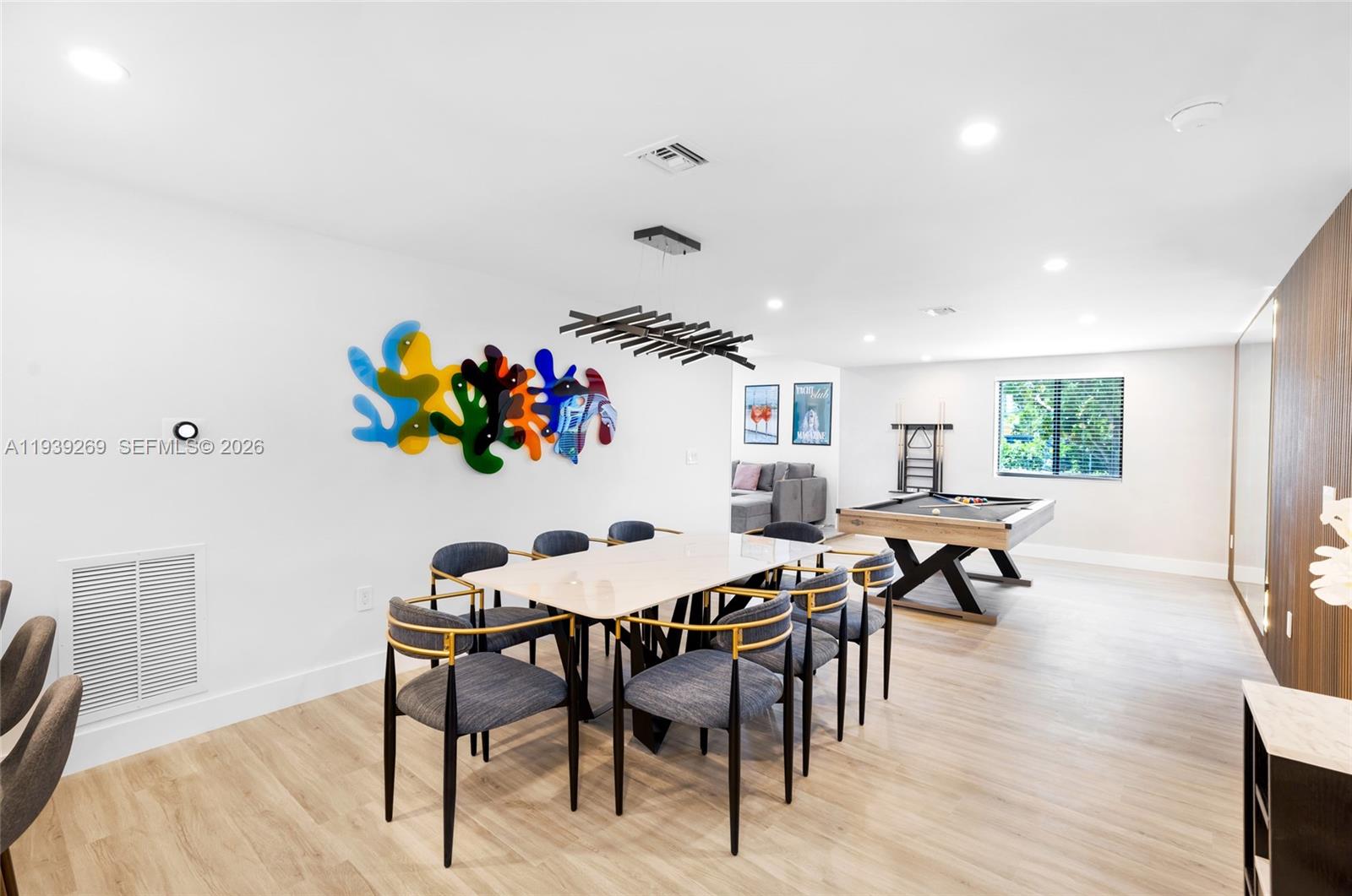 111 NW 53rd St Miami, FL 33127