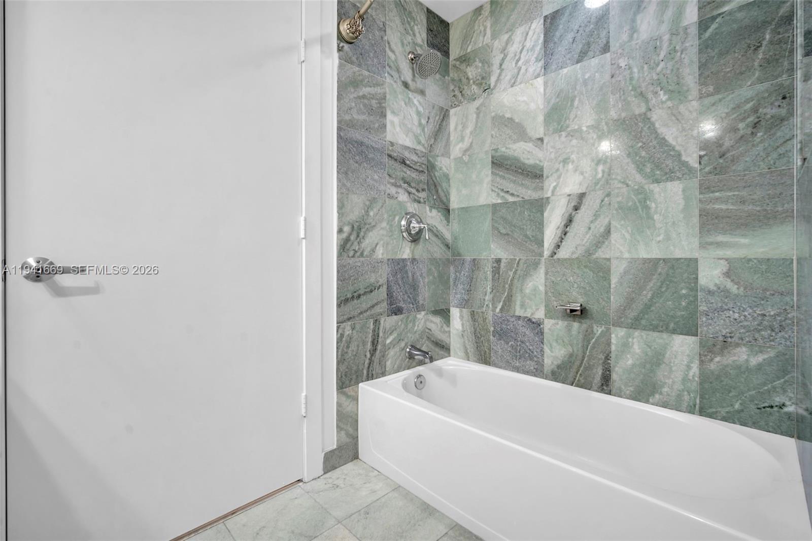 image 1060 Brickell Condo16