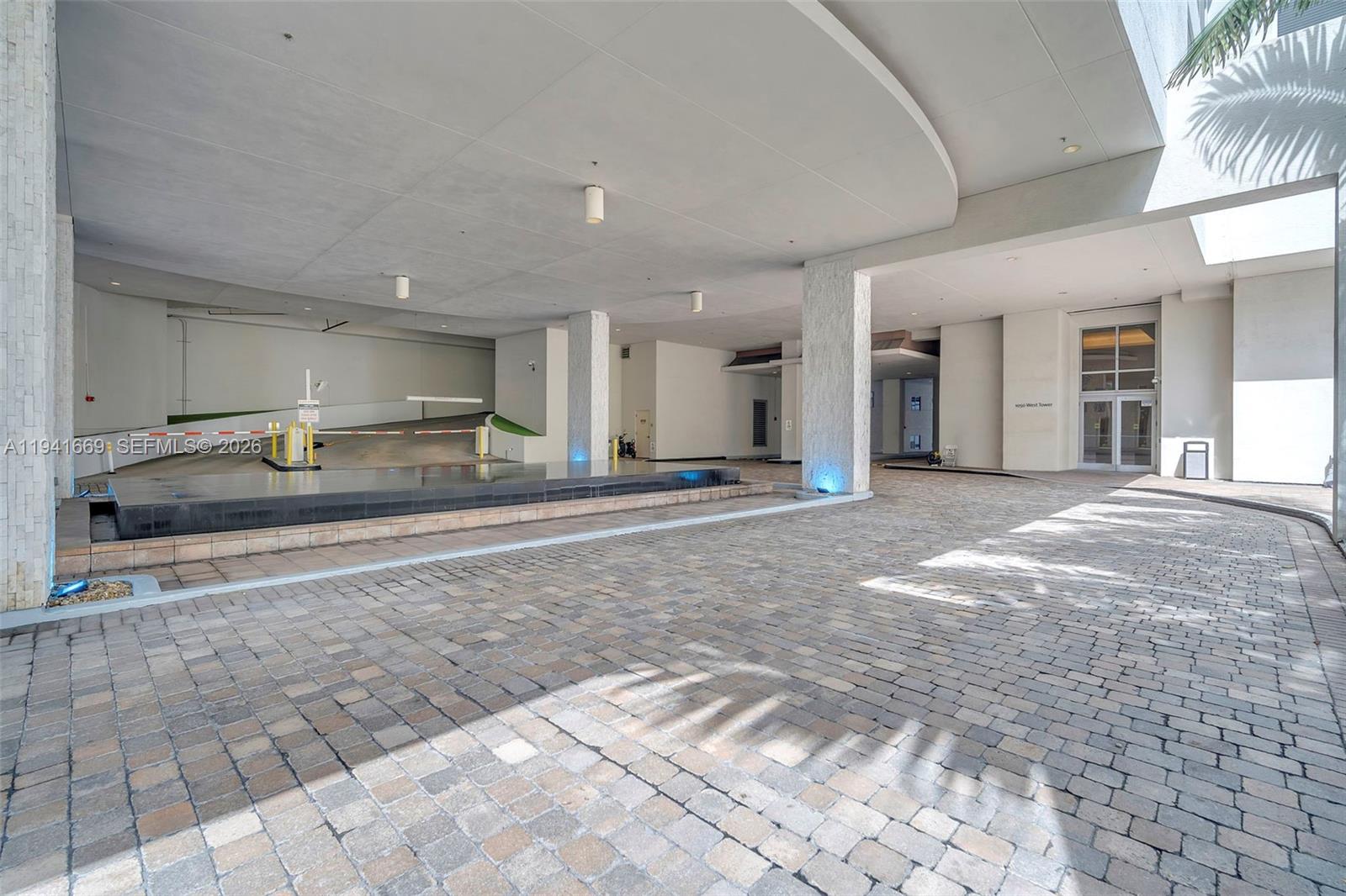 image 1060 Brickell Condo23