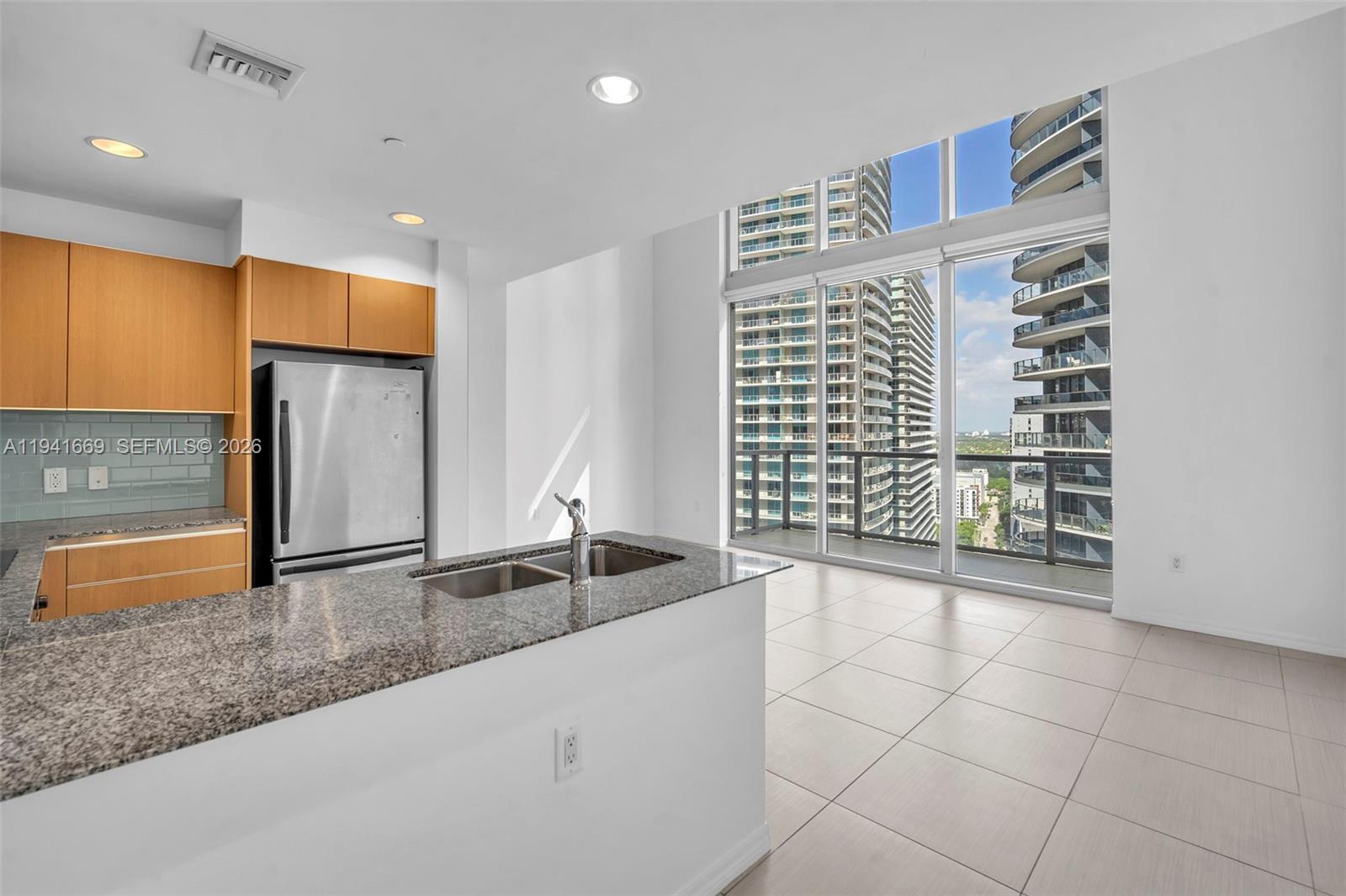 image 1060 Brickell Condo7